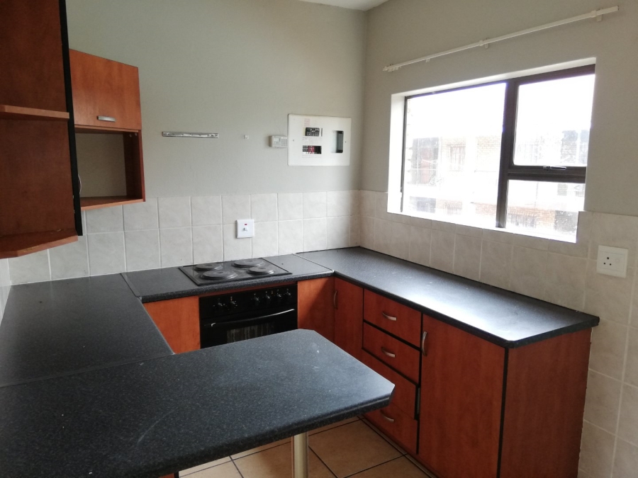 To Let 2 Bedroom Property for Rent in Die Bult North West